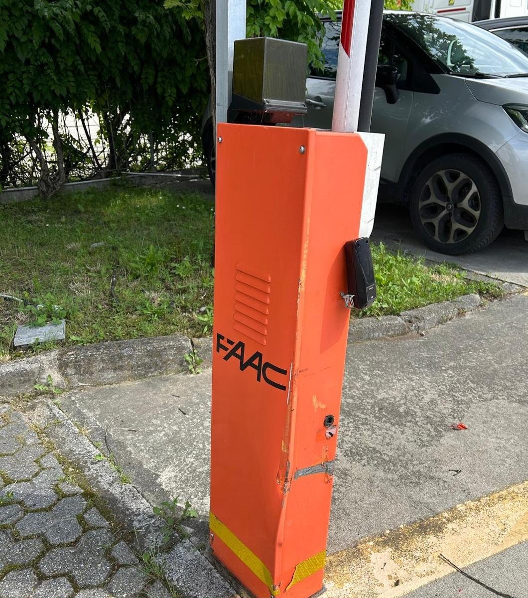 Sbarra automatica per parcheggio installata a Cesena